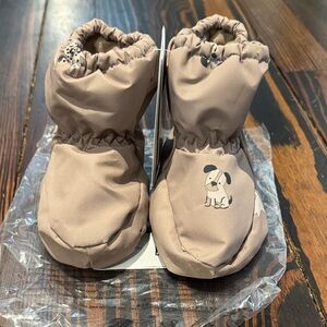 H&M Water Repellent Slipper Shoes